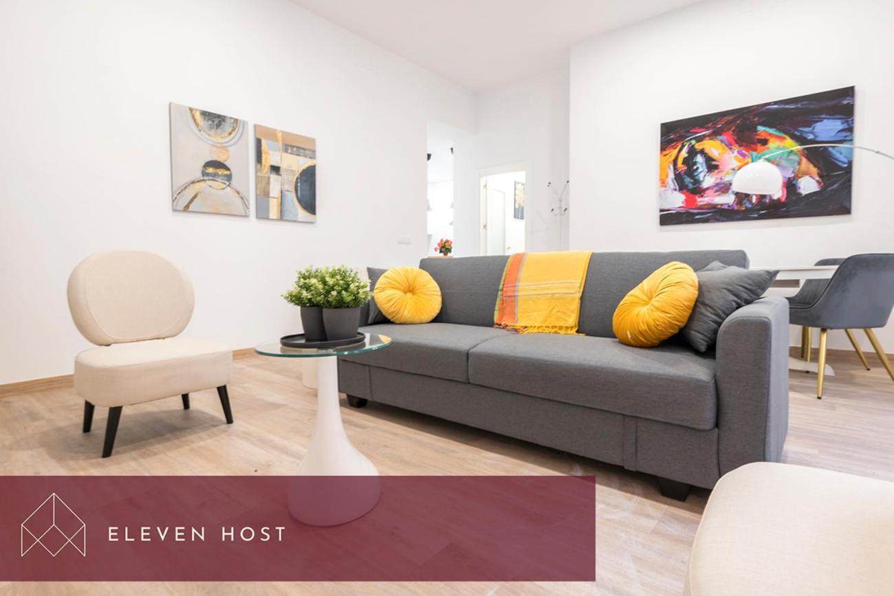 Exclusive Balcony Plaza Mayor Apartment Madrid Bagian luar foto
